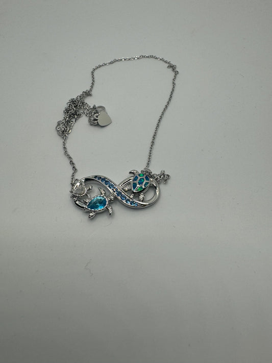 Sea turtle infinite necklace